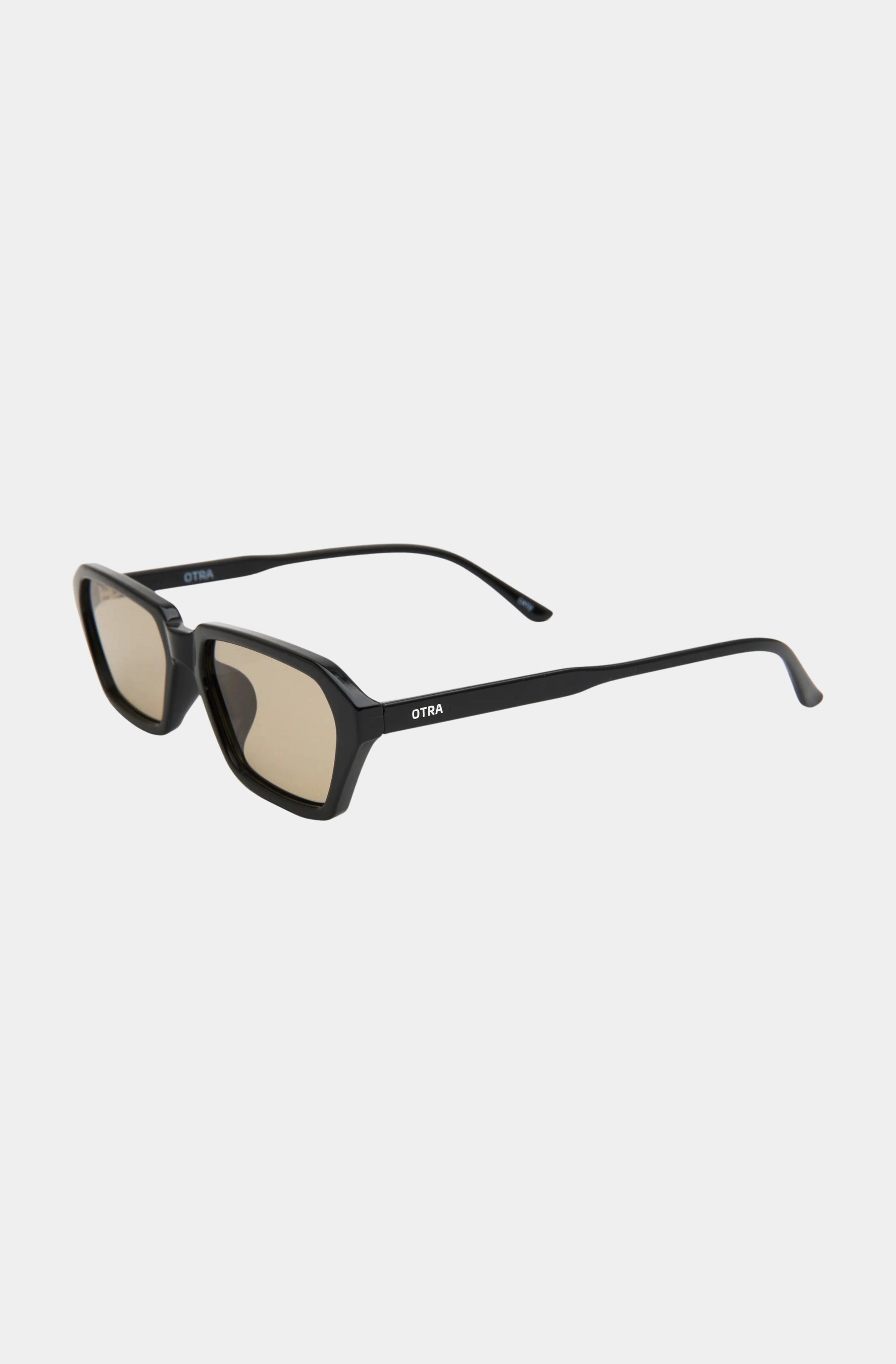 Izzy Sunglass